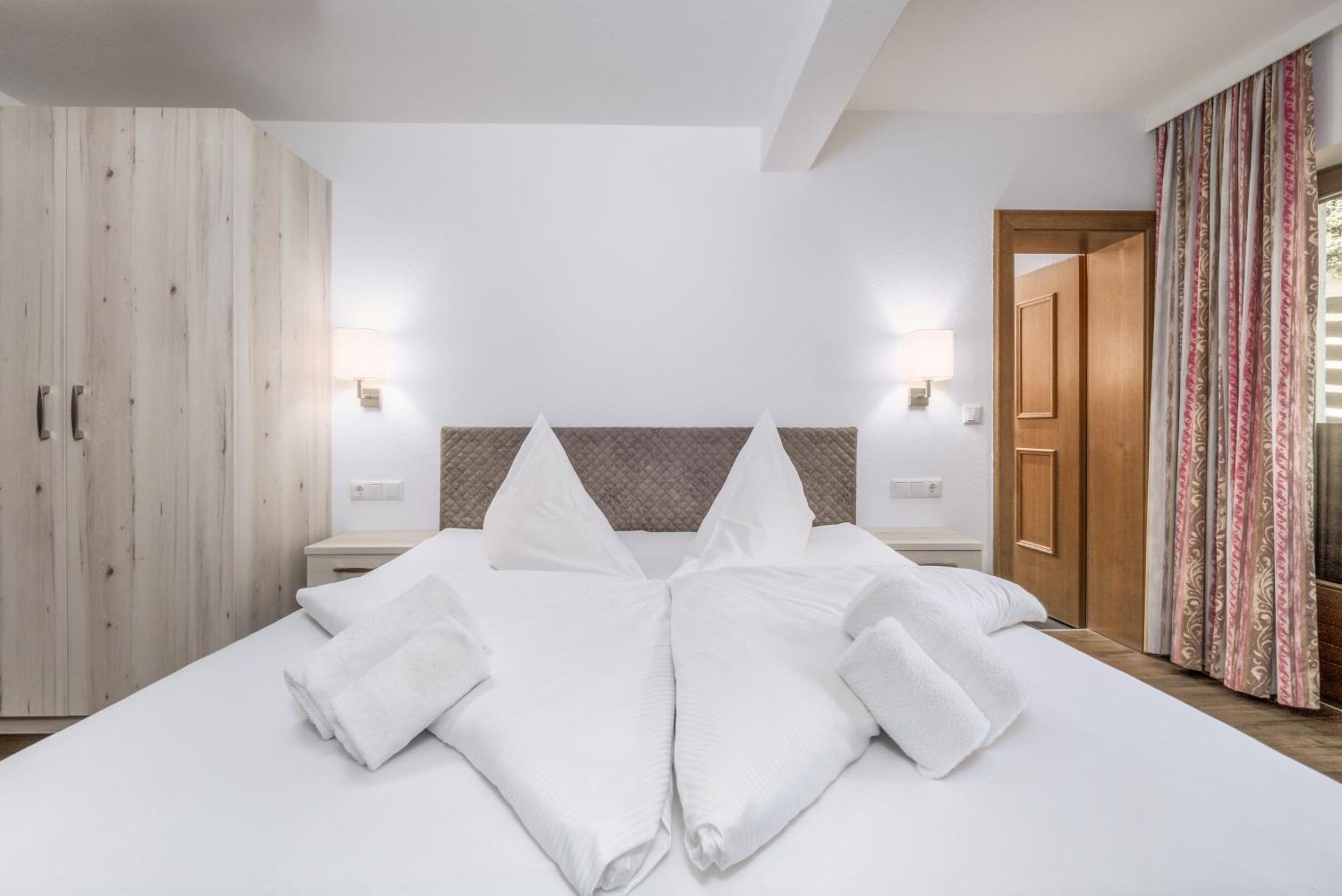 Haus Tuxerklamm Apartment ไมย์อาโฮเฟิน ภายนอก รูปภาพ