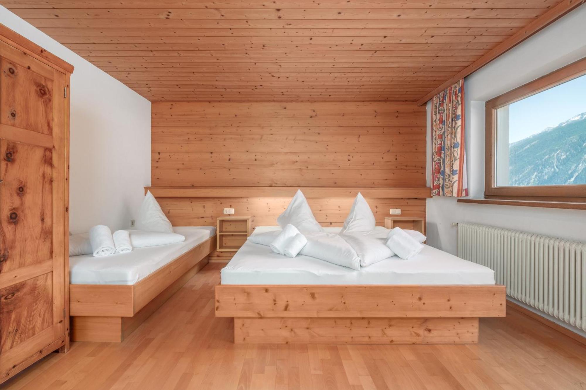Haus Tuxerklamm Apartment ไมย์อาโฮเฟิน ภายนอก รูปภาพ