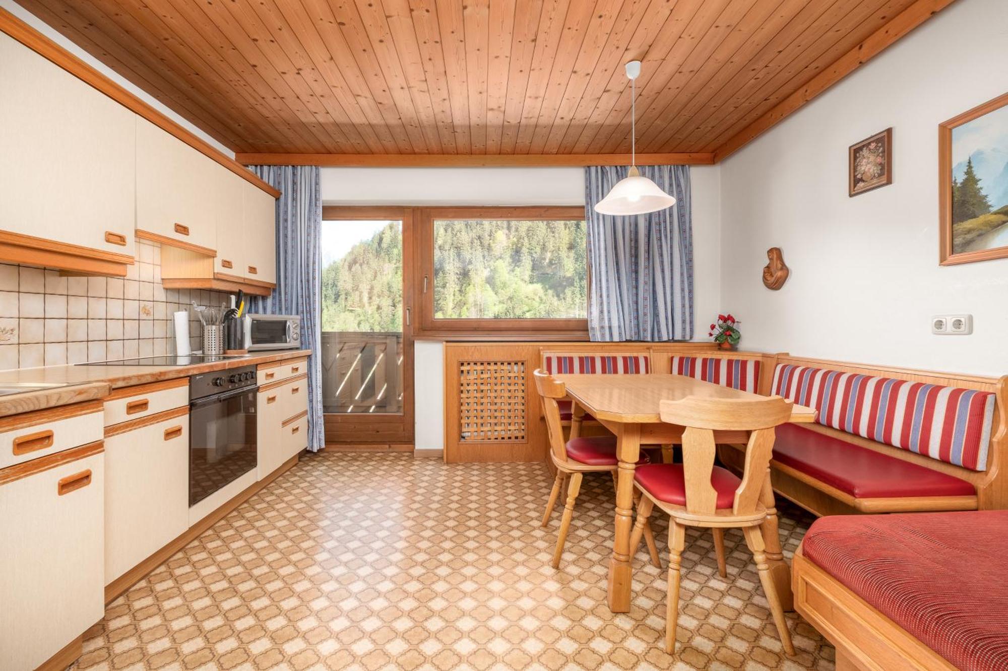 Haus Tuxerklamm Apartment ไมย์อาโฮเฟิน ห้อง รูปภาพ